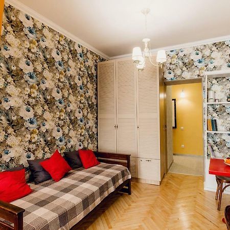 Honey Pie Apartment Lviv Exterior photo
